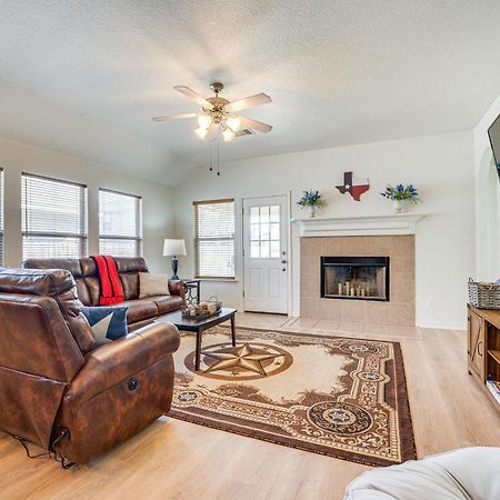San Antonio Home With Game Room, 9 Mi To Seaworld! Екстериор снимка